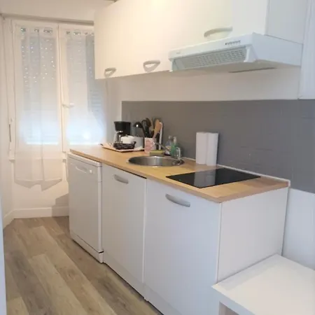 Proche Centre Apartment *